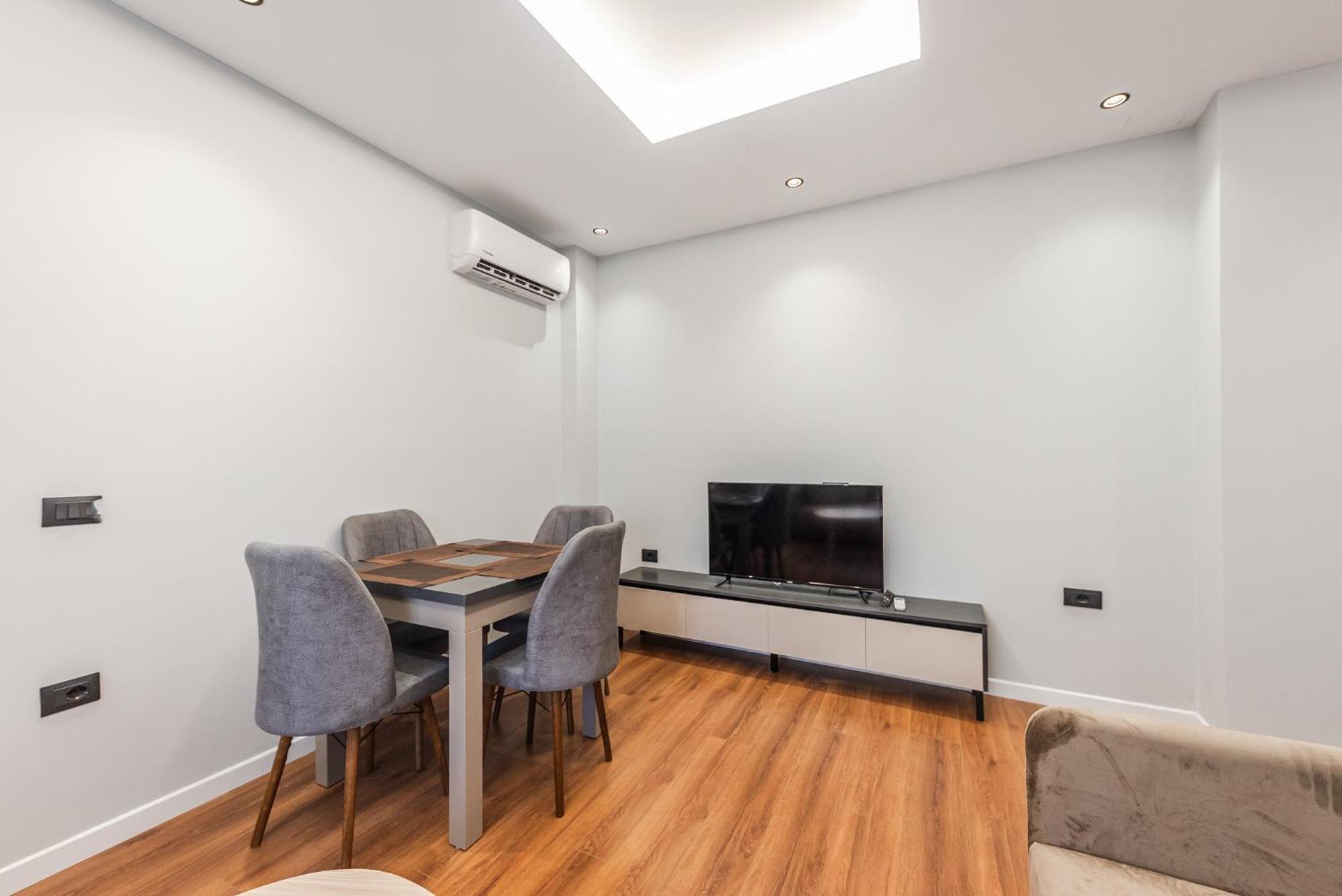 Sr Apartments Golem Голем Экстерьер фото