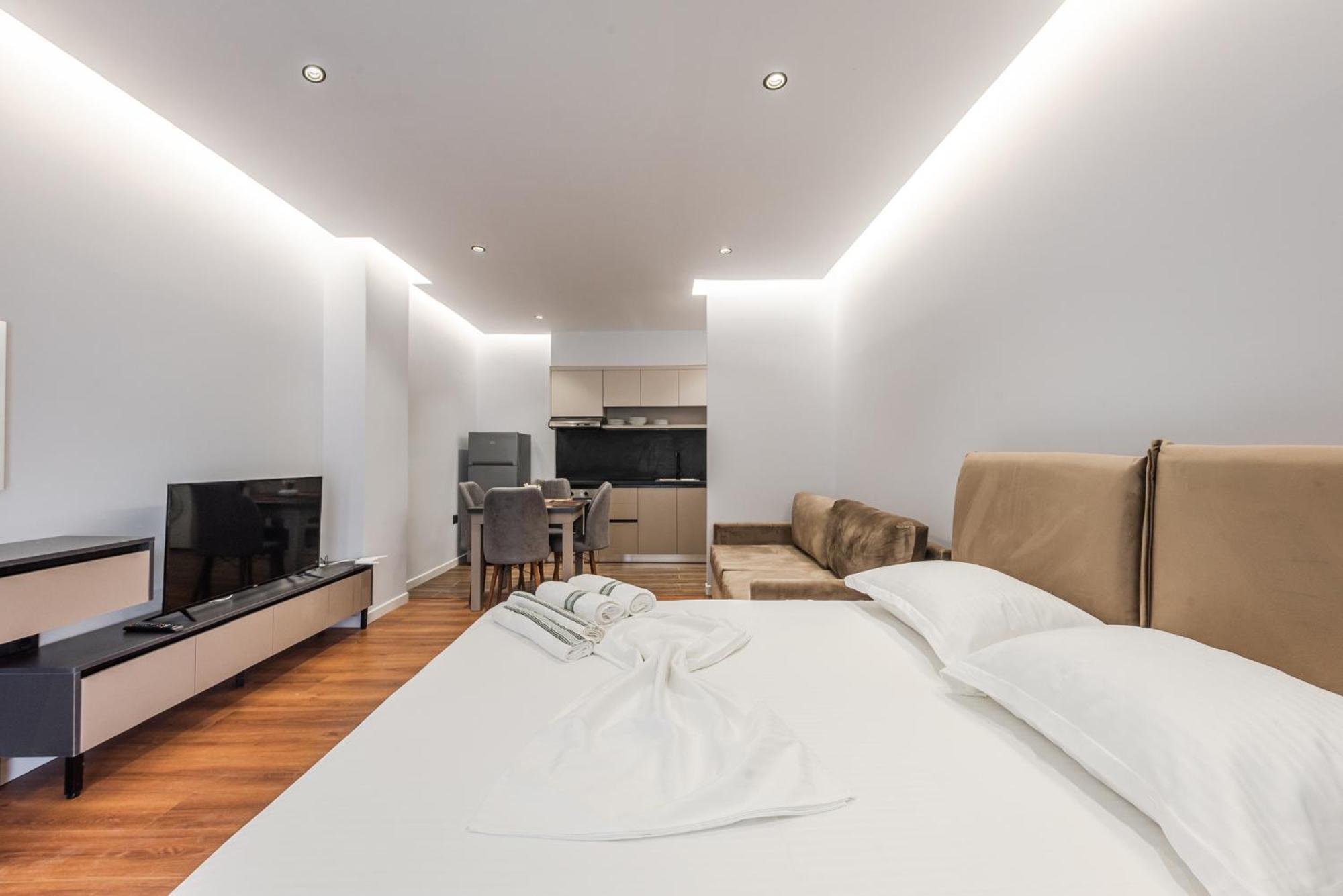 Sr Apartments Golem Голем Экстерьер фото