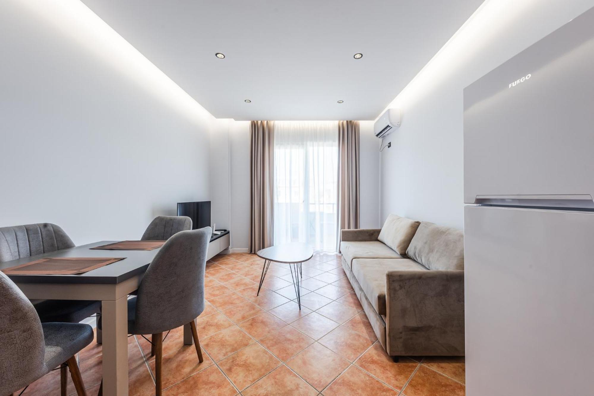 Sr Apartments Golem Голем Экстерьер фото